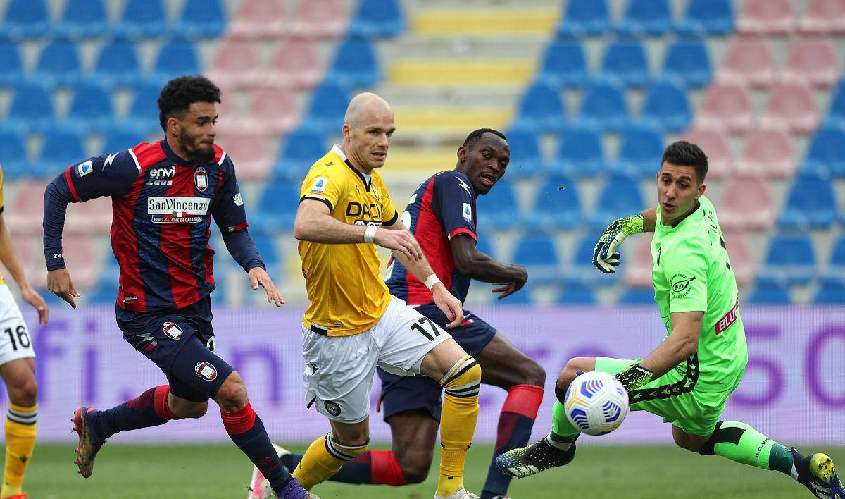 莱切表现有进步，那不勒斯客场难以觅胜？